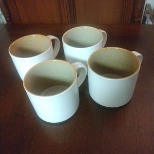 Starbucks 4 Large Coffee Mugs